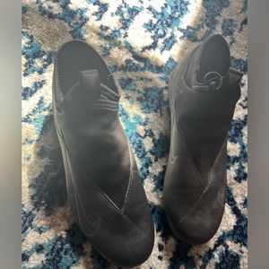 Mens Phantom Soccer cleats